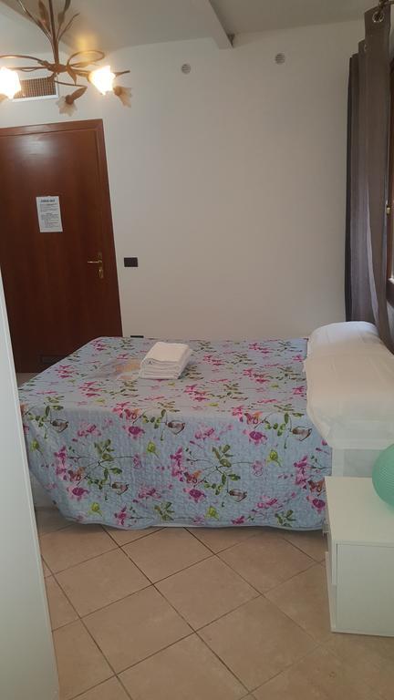 Star - Locazione Turistica 2*