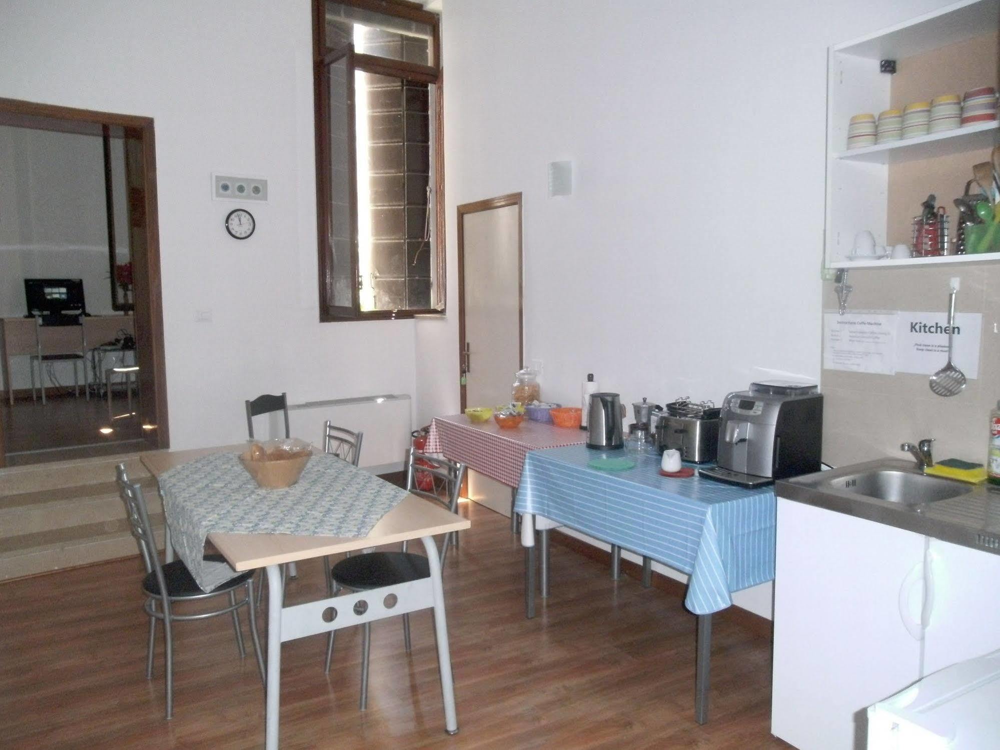 Star - Locazione Turistica Affittacamere 2*